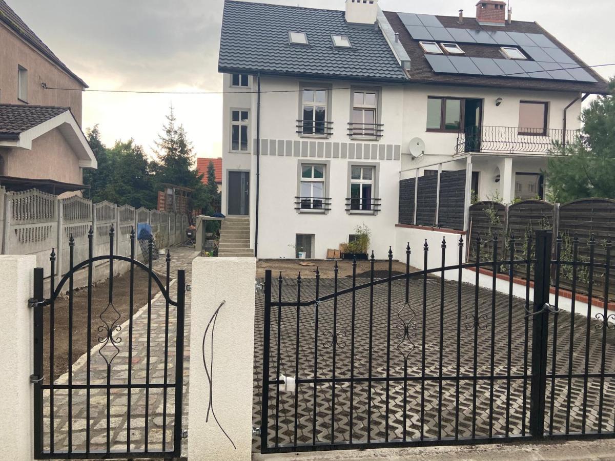 שצ'צ'ין Apartamenty Bezrzecze מראה חיצוני תמונה